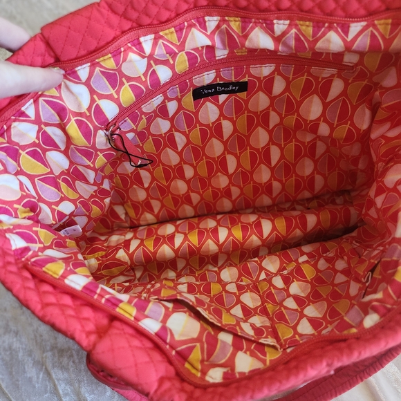 Quilted Red Tote Bag - Picture 9 of 12